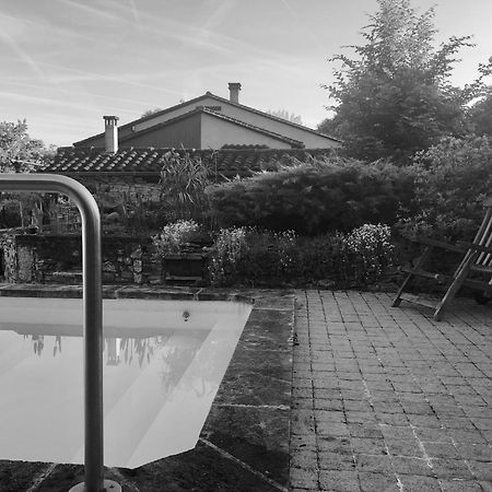 Le Bon Chemin Studio Stockholm Sainte-Nathalène 外观 照片